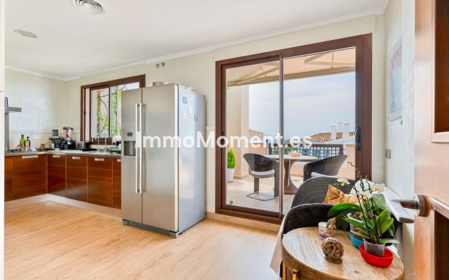 Wiederverkauf - Wohnung - Marbella - Nueva Andalucía