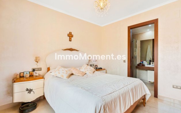 Wiederverkauf - Wohnung - Marbella - Nueva Andalucía