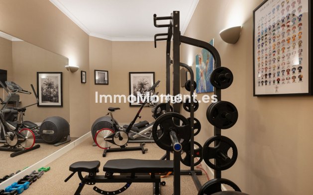 Reventa - Villa independiente - Marbella - The Golden Mile