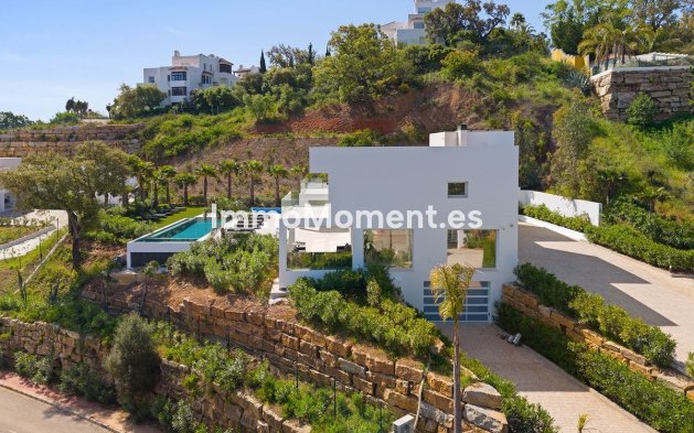 Bestaande woning - Vrijstaande villa - Marbella - La Mairena