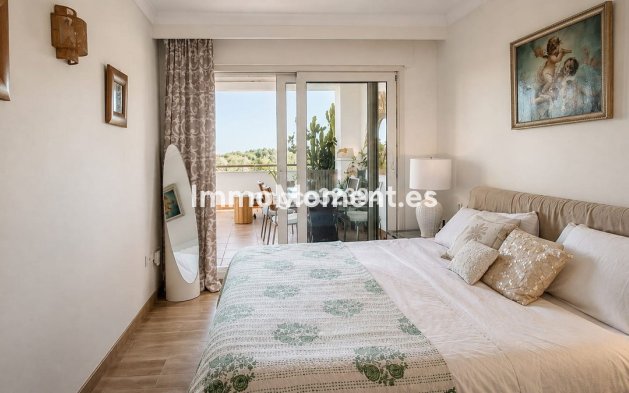 Resale - Apartment - Marbella - Sierra Blanca