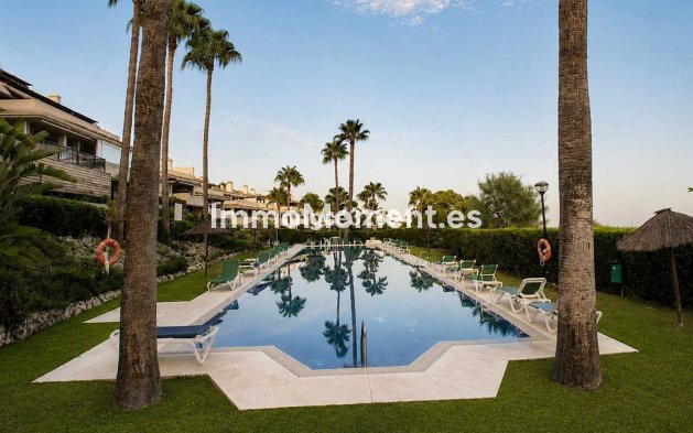 Resale - Apartment - Marbella - Sierra Blanca