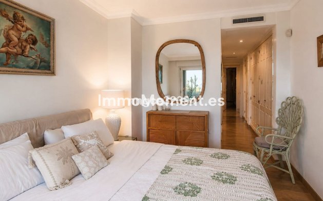 Resale - Apartment - Marbella - Sierra Blanca