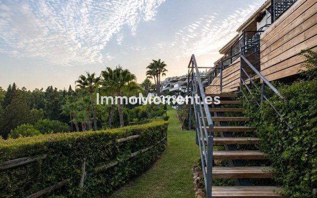 Resale - Apartment - Marbella - Sierra Blanca