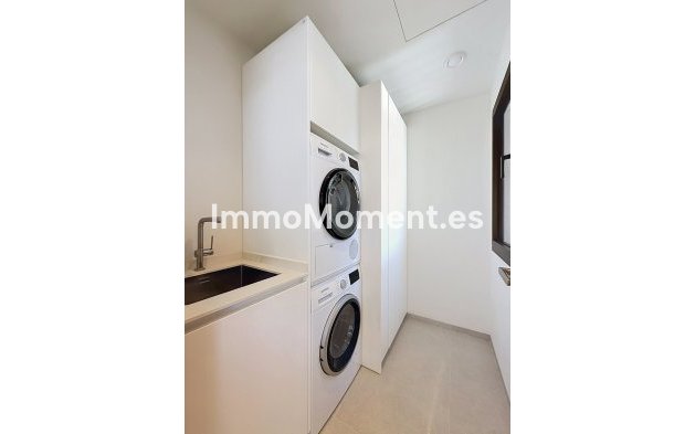 Resale - Apartment - Benahavís - Benahavís Centro
