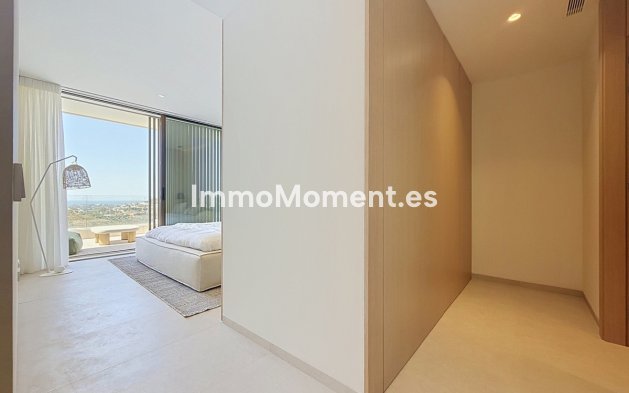 Resale - Apartment - Benahavís - Benahavís Centro