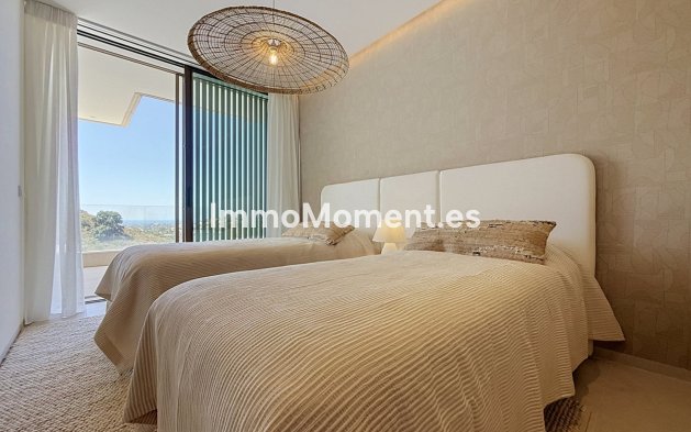 Resale - Apartment - Benahavís - Benahavís Centro