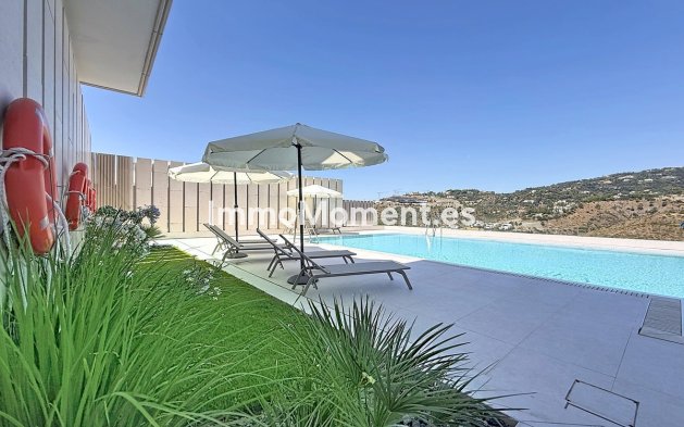 Resale - Apartment - Benahavís - Benahavís Centro
