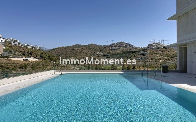 Resale - Apartment - Benahavís - Benahavís Centro