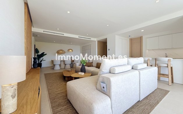 Resale - Apartment - Benahavís - Benahavís Centro
