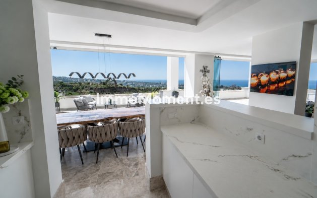 Resale - Apartment - Marbella - Santa Clara