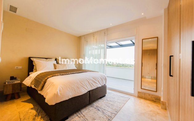 Resale - Apartment - Marbella - Santa Clara