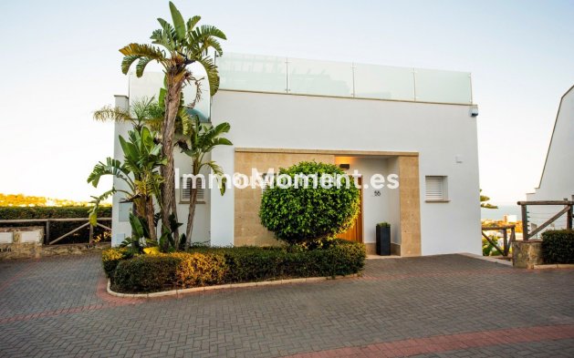 Resale - Apartment - Marbella - Santa Clara