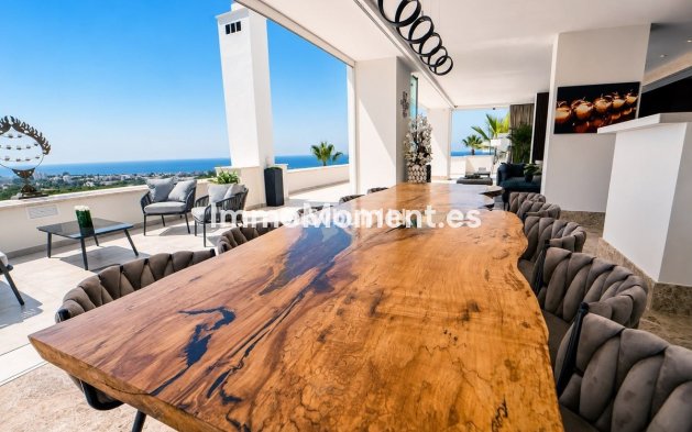 Resale - Apartment - Marbella - Santa Clara