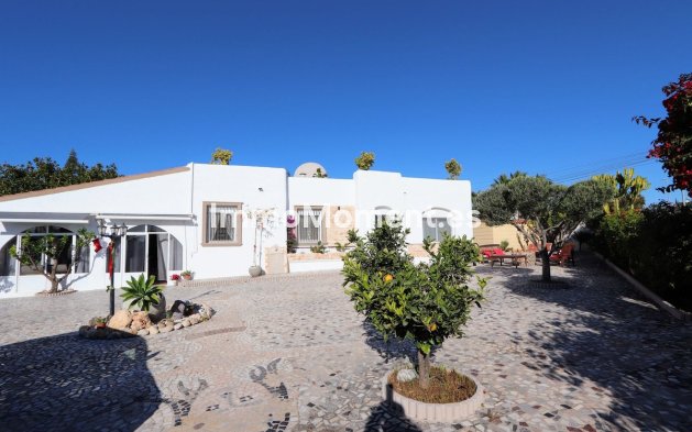 Bestaande woning - Vrijstaande villa - Rojales - Ciudad Quesada