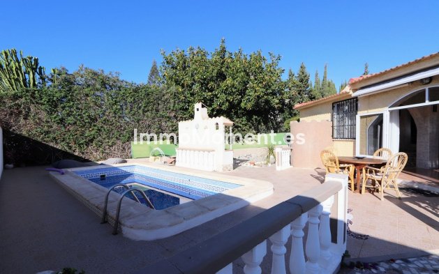 Bestaande woning - Vrijstaande villa - Rojales - Ciudad Quesada