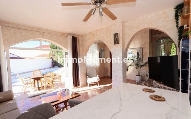 Bestaande woning - Vrijstaande villa - Rojales - Ciudad Quesada