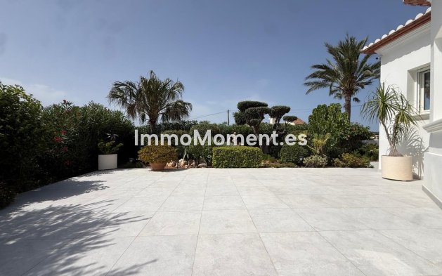 Revente - Villa individuelle - Denia - Denia Centro
