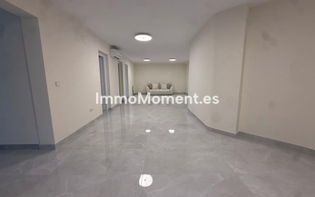 Revente - Villa individuelle - Denia - Denia Centro