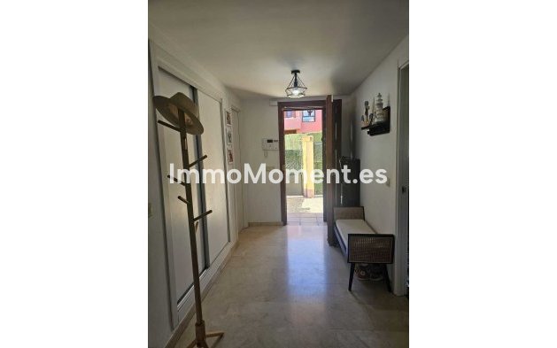 Resale - Townhouse - Estepona - Estepona Centro