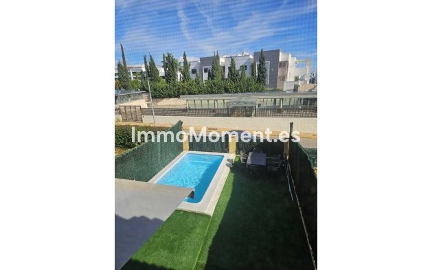 Resale - Townhouse - Estepona - Estepona Centro