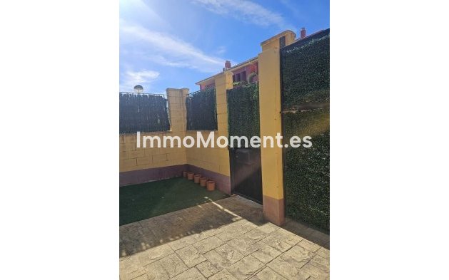Resale - Townhouse - Estepona - Estepona Centro