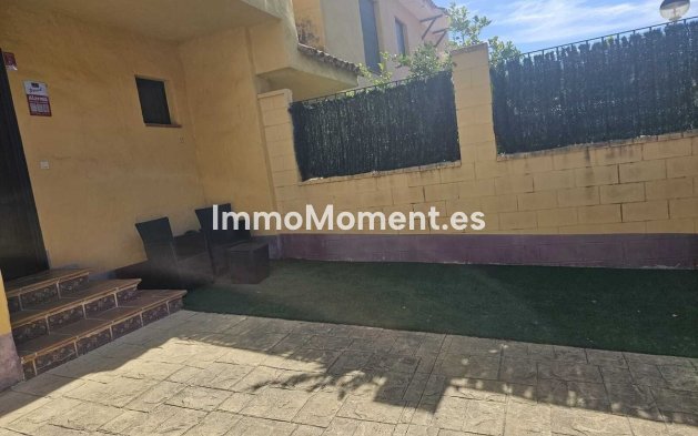 Resale - Townhouse - Estepona - Estepona Centro