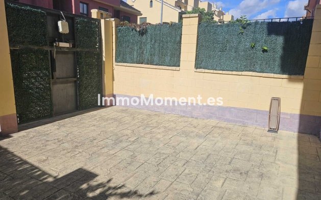 Resale - Townhouse - Estepona - Estepona Centro