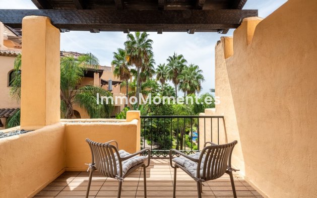Resale - Apartment - Estepona - Estepona Centro