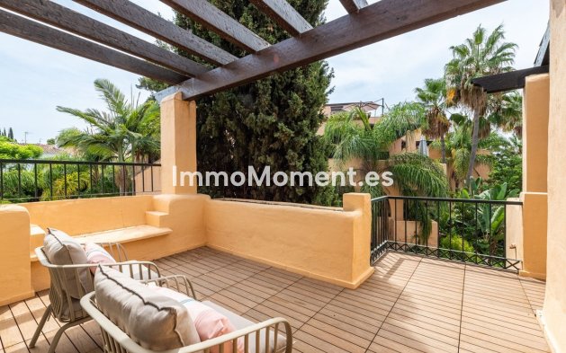 Resale - Apartment - Estepona - Estepona Centro