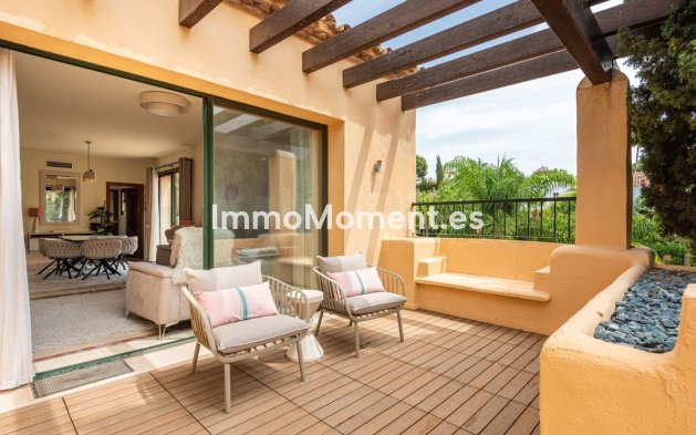 Resale - Apartment - Estepona - Estepona Centro