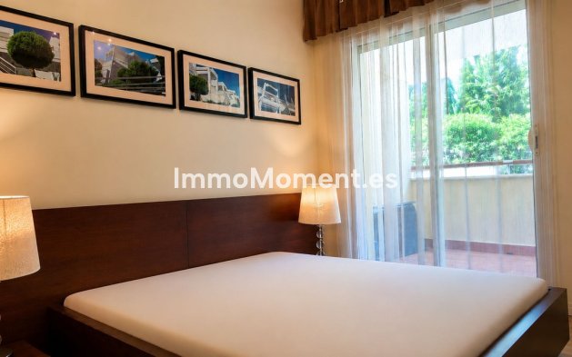 Resale - Apartment - Marbella - Sierra Blanca