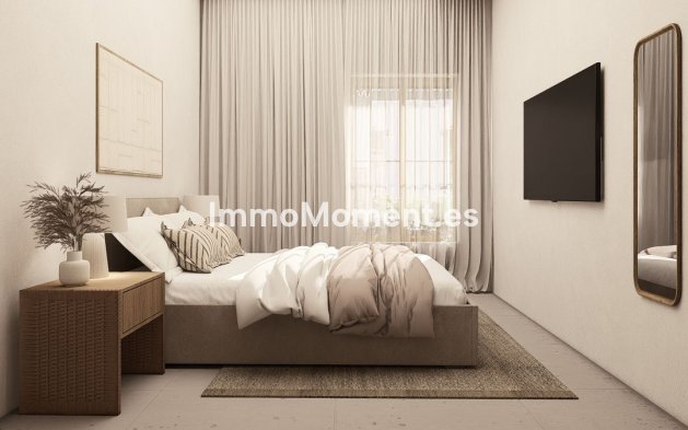 Resale - Townhouse - Estepona - Estepona Centro