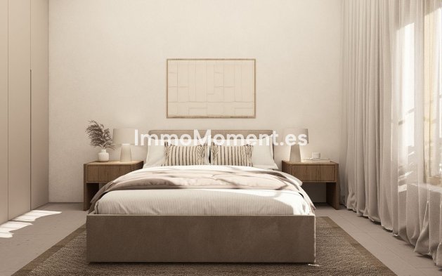 Resale - Townhouse - Estepona - Estepona Centro