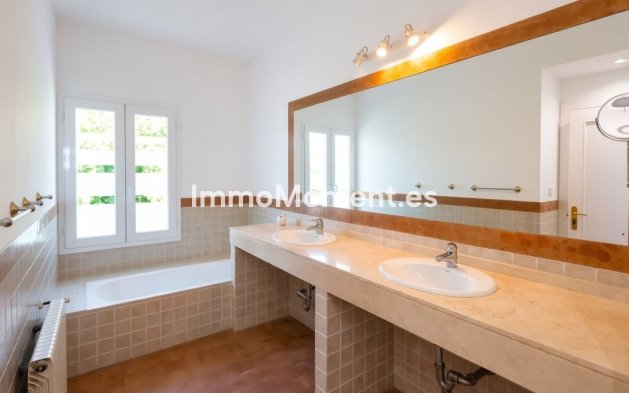 Bestaande woning - Vrijstaande villa - Sotogrande - Sotogrande Costa