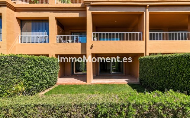 Resale - Apartment - Estepona - Estepona Centro