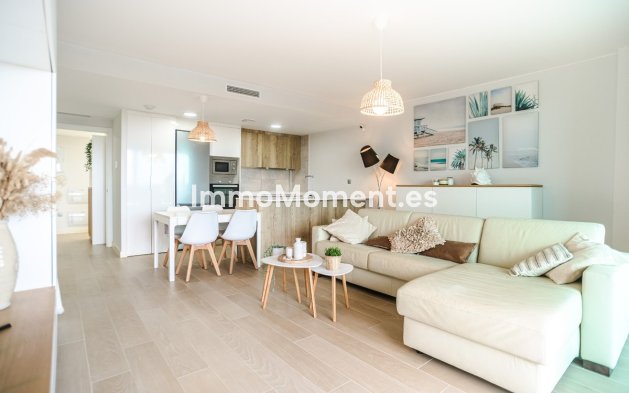 Resale - Apartment - Cartagena - Playa Honda