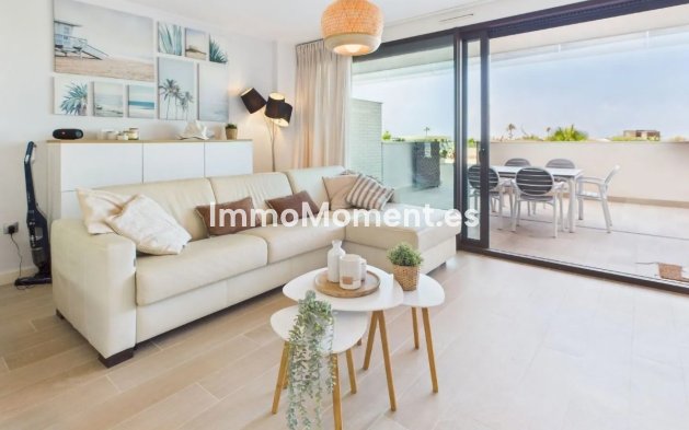 Resale - Apartment - Cartagena - Playa Honda