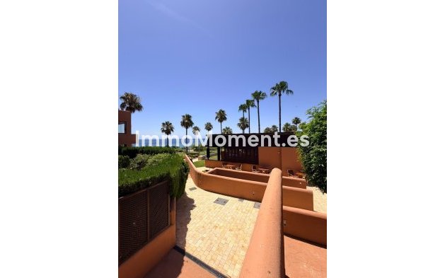 Resale - Apartment - Estepona - New Golden Mile