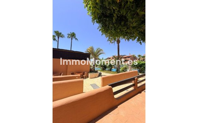 Resale - Apartment - Estepona - New Golden Mile