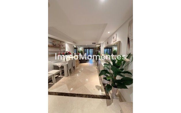 Resale - Apartment - Estepona - New Golden Mile