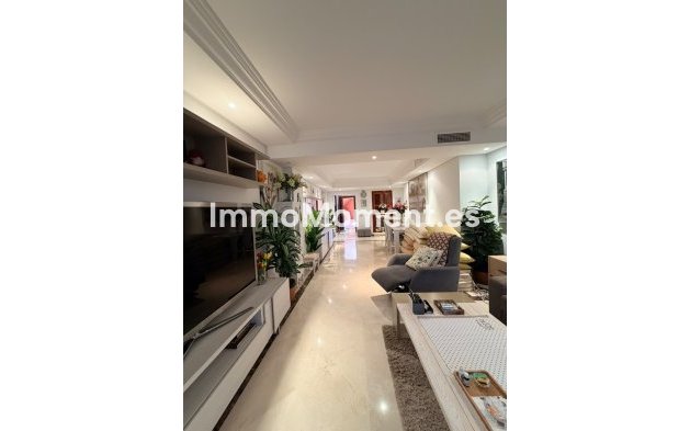 Resale - Apartment - Estepona - New Golden Mile
