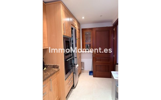 Resale - Apartment - Estepona - New Golden Mile