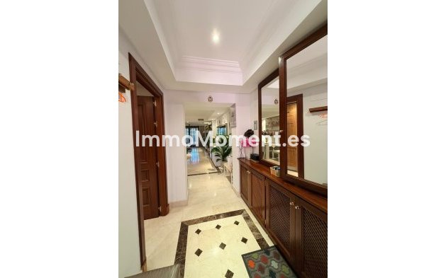 Resale - Apartment - Estepona - New Golden Mile