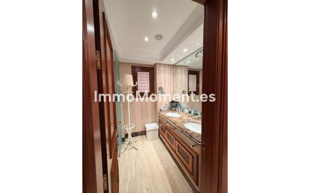 Resale - Apartment - Estepona - New Golden Mile
