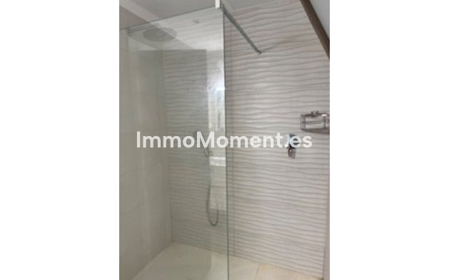 Resale - Apartment - Estepona - New Golden Mile