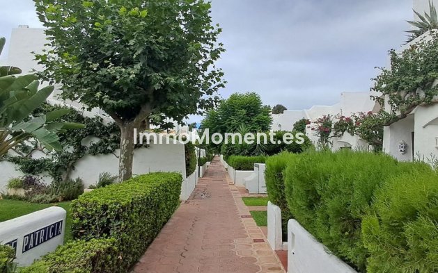Resale - Apartment - Estepona - New Golden Mile