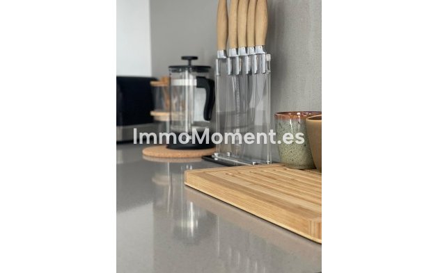 Resale - Apartment - Estepona - New Golden Mile