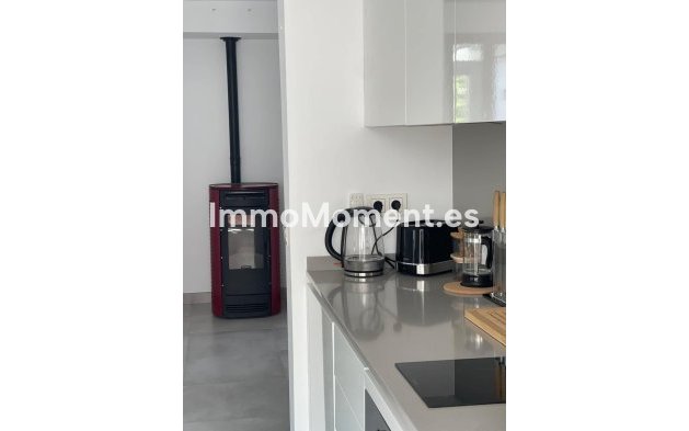 Resale - Apartment - Estepona - New Golden Mile