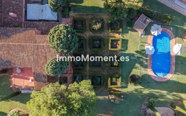 Wiederverkauf - Freistehende Villa - Marbella - Guadalmina Baja
